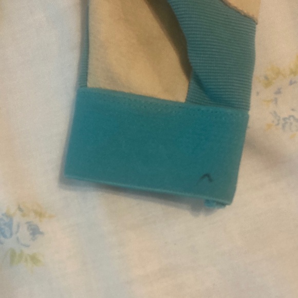 Women's Gloves - Picture 11 of 17